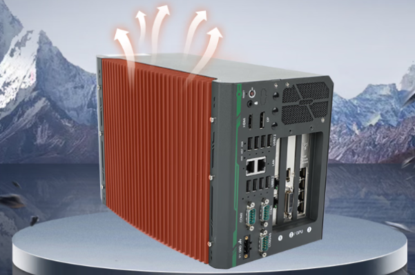 東田嵌入式工業級電腦散熱.png